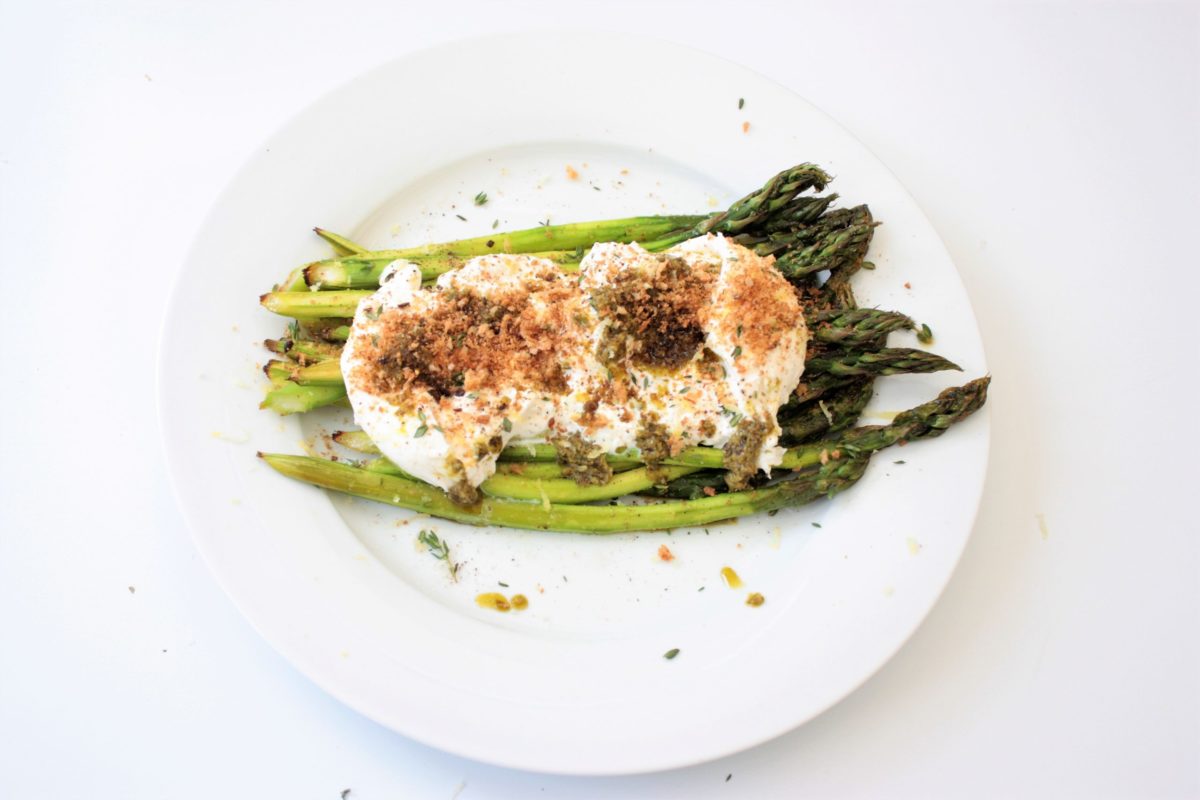 Roasted Asparagus with Burrata Cheese